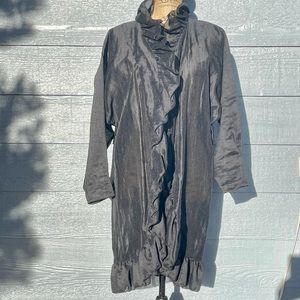 Sumie’s Fashion unique black w/ruffle kimono.  Sz s/m petite  EUC